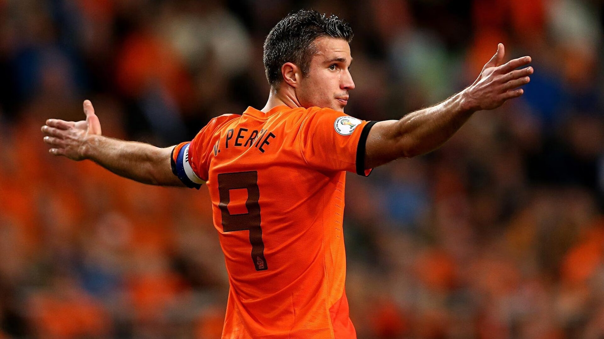 德甲裁判语义分析技术提升VAR判罚效率的应用，var裁判指的是