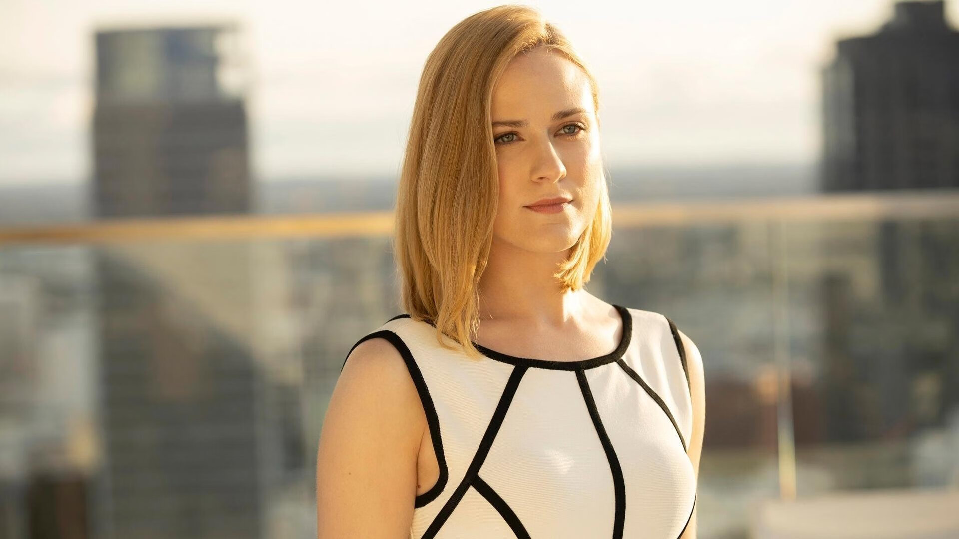 西甲教练团队使用情绪识别设备评估战术理解负荷阈值，情感负荷理论